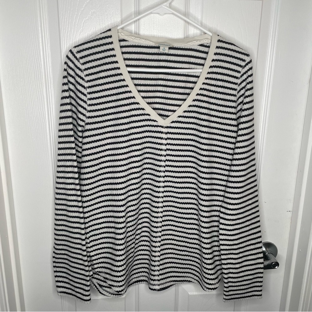 Sundance Striped Waffle Knit Thermal Minimalist Comfy Cozy in Black/White M - Picture 1 of 9